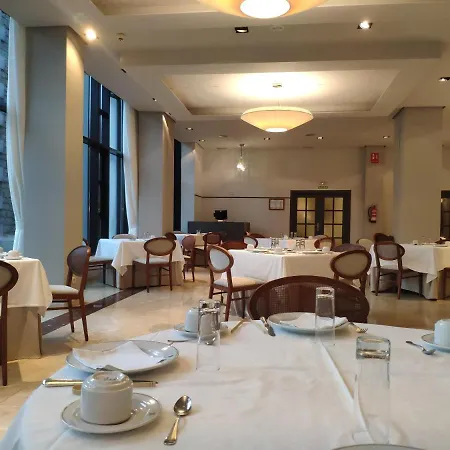 酒店 帕拉多德林匹艾斯酒店 4*