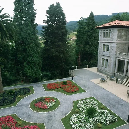 Hotel De 4*