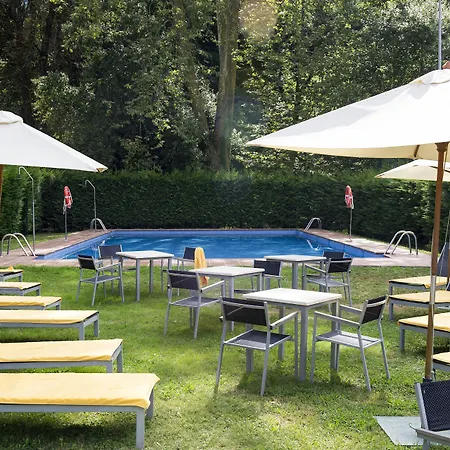 De מלון לימפיאס