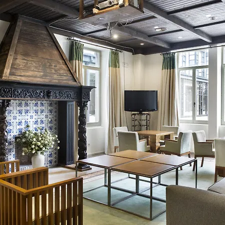 De מלון לימפיאס