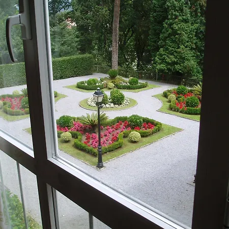 De מלון לימפיאס